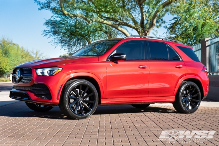 2021 Mercedes-Benz GLE/ML-Class with 22" Koko Kuture Kapan in Gloss Black wheels