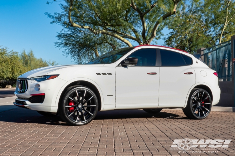 2019 Maserati Levante with 22" Lexani CSS-15 in Gloss Black (Machined Tips) wheels