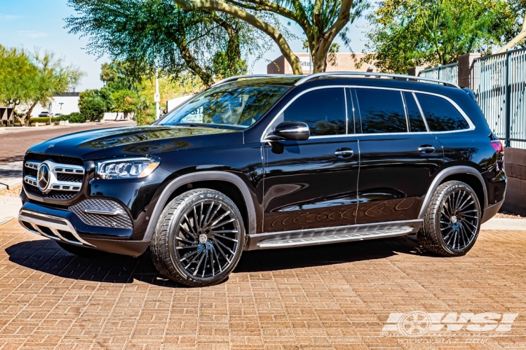 2020 Mercedes-Benz GLS/GL-Class with 22" Lexani Wraith in Gloss Black (Machined Tips) wheels