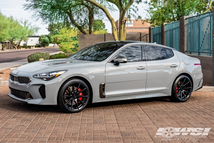 2020 Kia Stinger with 19" TSW Clypse in Gloss Black wheels