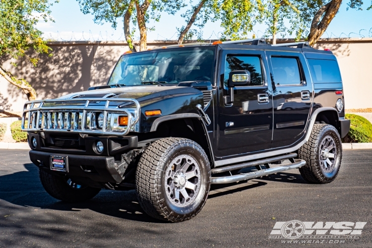 2007 Hummer H2 with 20" Black Rhino Warlord in Matte Gunmetal wheels