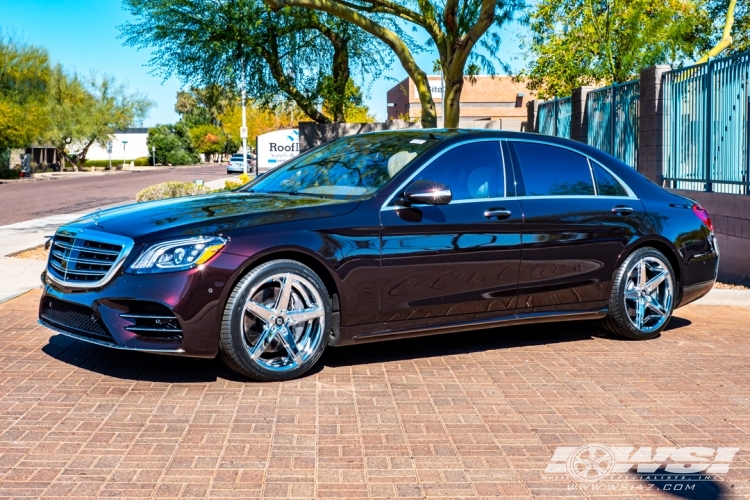 2020 Mercedes-Benz S-Class with 20" Lexani R-Four in Chrome wheels