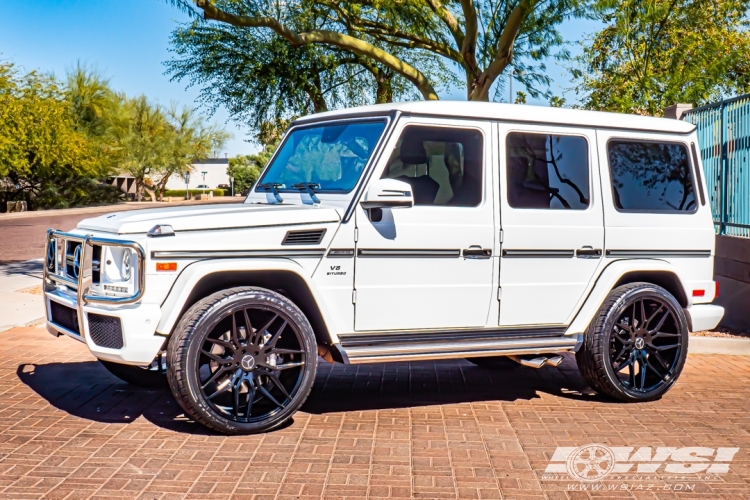 2017 Mercedes-Benz G-Class with 24" Giovanna Bogota in Gloss Black wheels