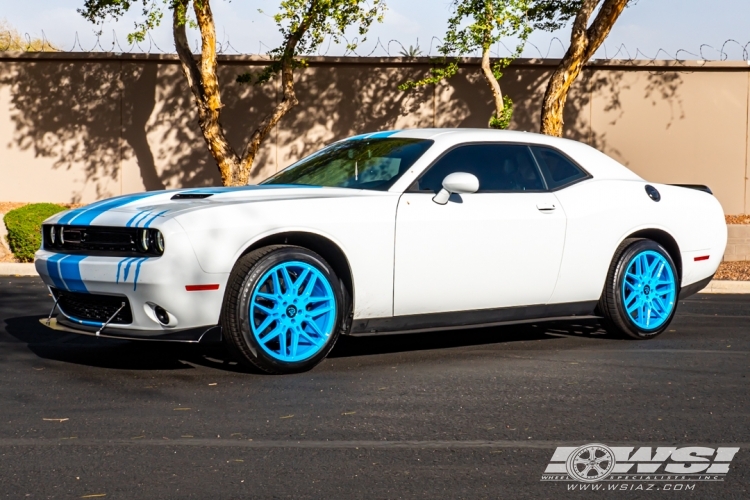 2020 Dodge Challenger with 20" Giovanna Bogota in Custom wheels