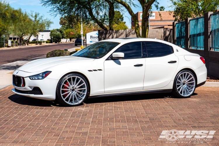 2015 Maserati Ghibli with 22" Gianelle Verdi in Silver Machined wheels