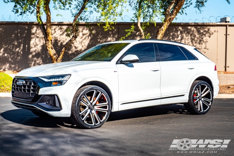 2021 Audi Q8 with 24" DUB Flex in Gloss Black (Machined) wheels