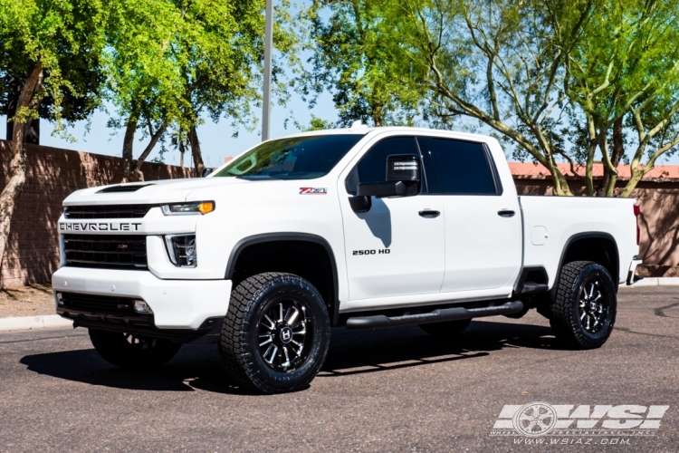 2021 Chevrolet Silverado 2500HD with 20" Hostile Off Road H115 Predator in Gloss Black Milled (Blade Cut) wheels