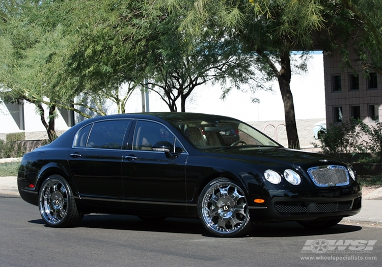 2007 Bentley Continental Flying Spur with 22" GFG Forged Trento-7 in Custom wheels