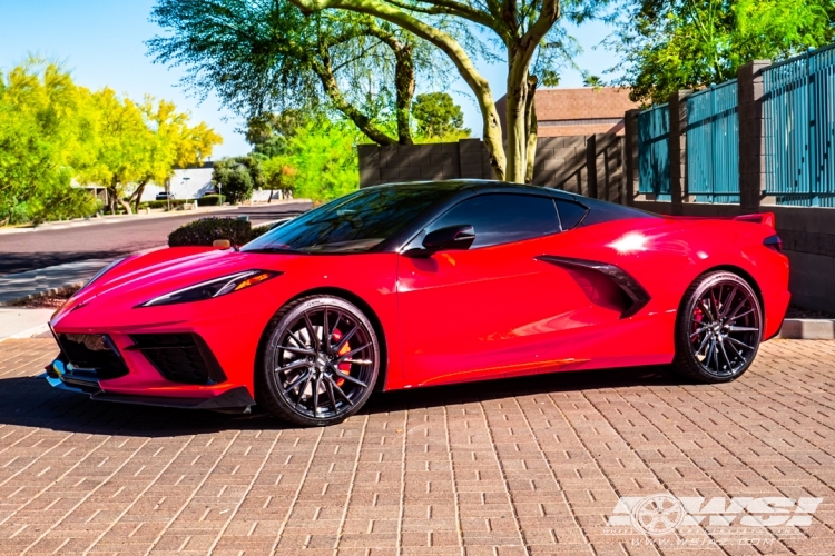 2021 Chevrolet Corvette with 21" Vossen HF-4T in Gloss Black (Custom Powdercoat) wheels