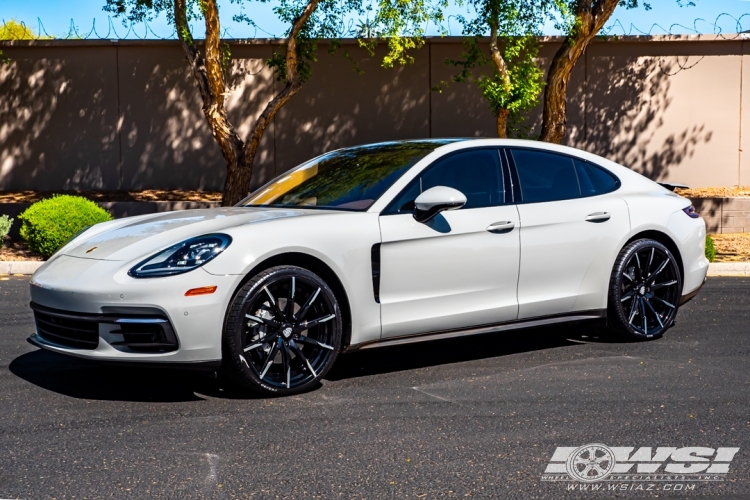 2018 Porsche Panamera with 22" Lexani CSS-15 in Gloss Black (Machined Tips) wheels