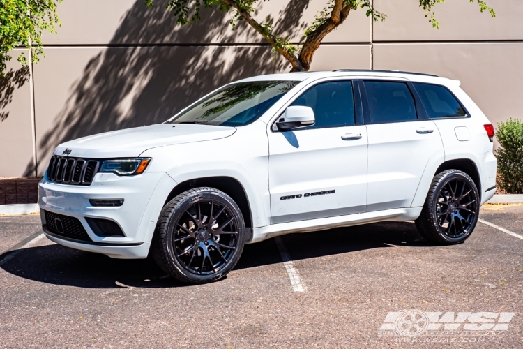 2018 Jeep Grand Cherokee with 22" Factory Reproductions FR70 Hellcat in Gloss Black wheels