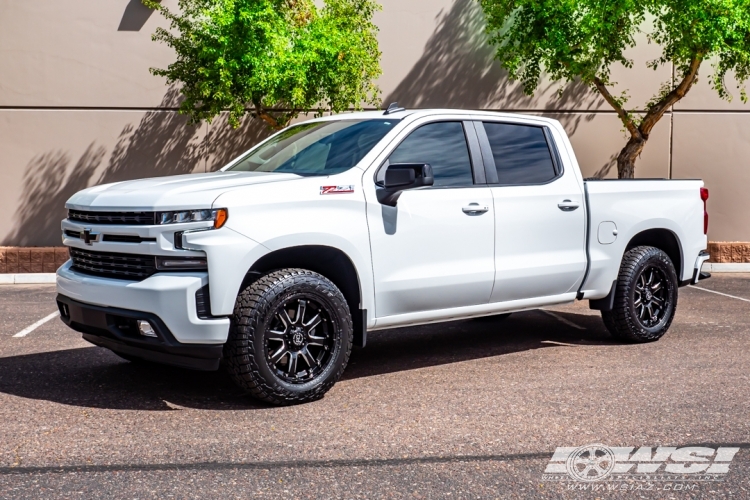 2021 Chevrolet Silverado 1500 with 20" Black Rhino Sierra in Gloss Black (Milled Accents) wheels