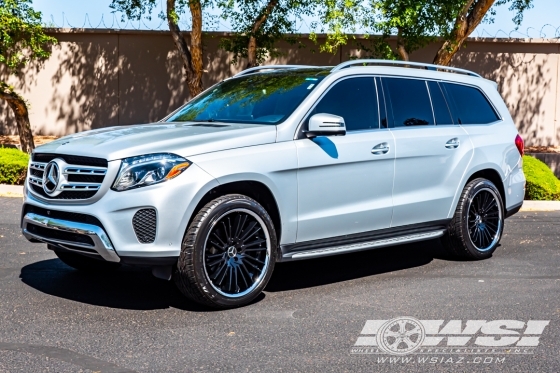 2019 Mercedes-Benz GLS/GL-Class with 22" Lexani Virage in Gloss Black (Chrome SS Lip) wheels