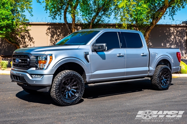 2021 Ford F-150 with 20" Fuel Blitz D675 in Gloss Black wheels