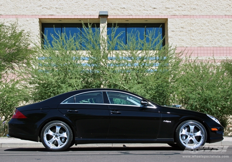 2006 Mercedes-Benz CLS-Class with 20" GFG Forged Trento-5 in Chrome wheels