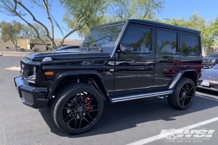 2015 Mercedes-Benz G-Class with 24" Giovanna Bogota in Gloss Black wheels