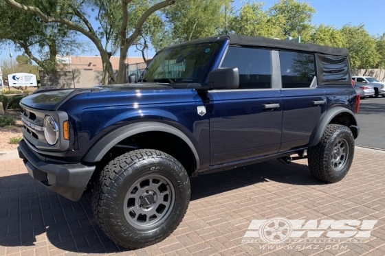 2022 Ford Bronco with 17" Method Race Wheels MR705 Bead Grip in Matte Titanium Gray wheels