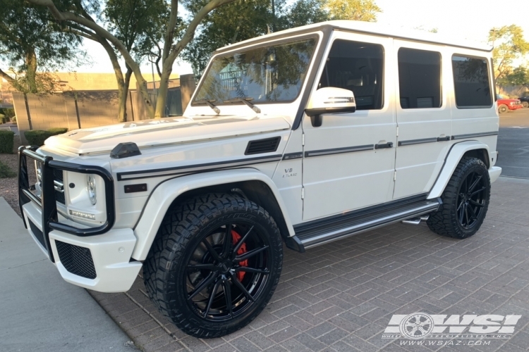 2015 Mercedes-Benz G-Class with 22" Vossen HF-3 in Gloss Black (Custom Finish) wheels