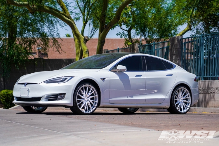 2018 Tesla Model S with 22" Vossen HF-4T in Silver Polished wheels