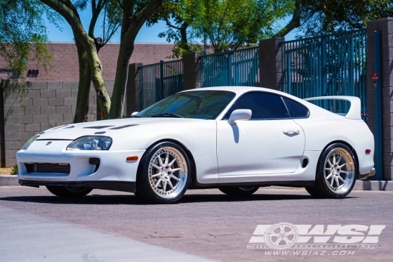1995 Toyota Supra with 19" BC Forged LE10 in Custom wheels