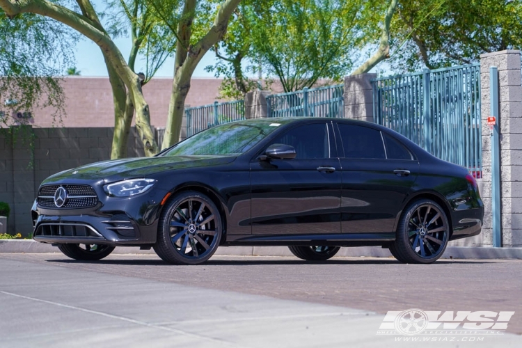 2022 Mercedes-Benz E-Class with 20" Koko Kuture Kapan in Gloss Black wheels