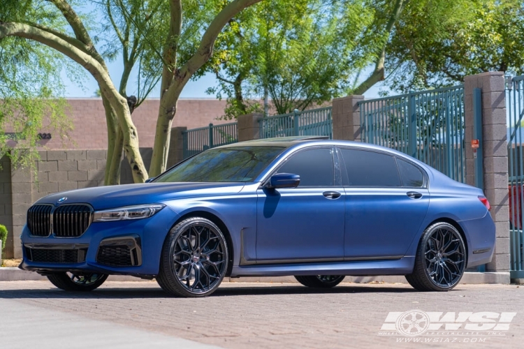 2022 BMW 7-Series with 22" Gianelle Monte Carlo in Gloss Black wheels