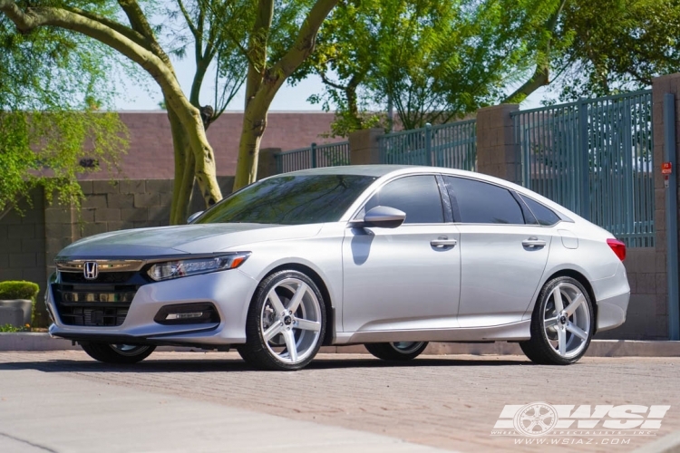 2022 Honda Accord with 20" JNC JNC026 in Silver Machined wheels