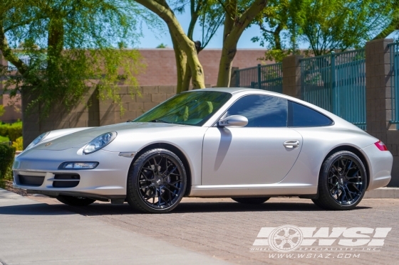 2007 Porsche 911 with 19" Variant Radon in Gloss Piano Black wheels