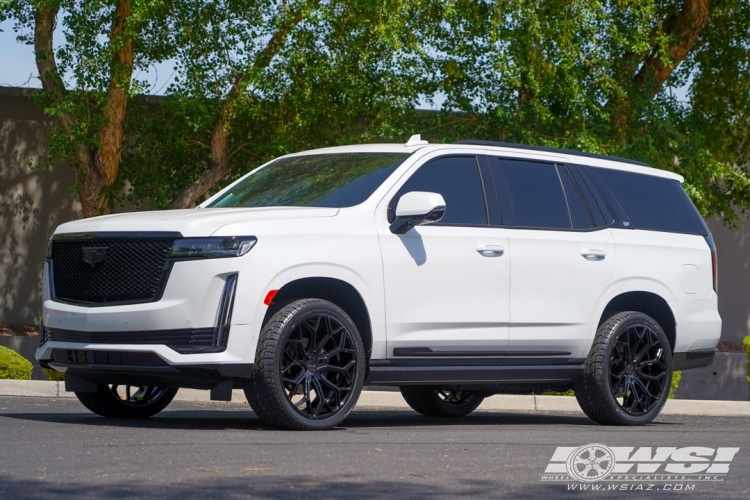 2021 Cadillac Escalade with 24" Gianelle Monte Carlo in Gloss Black wheels
