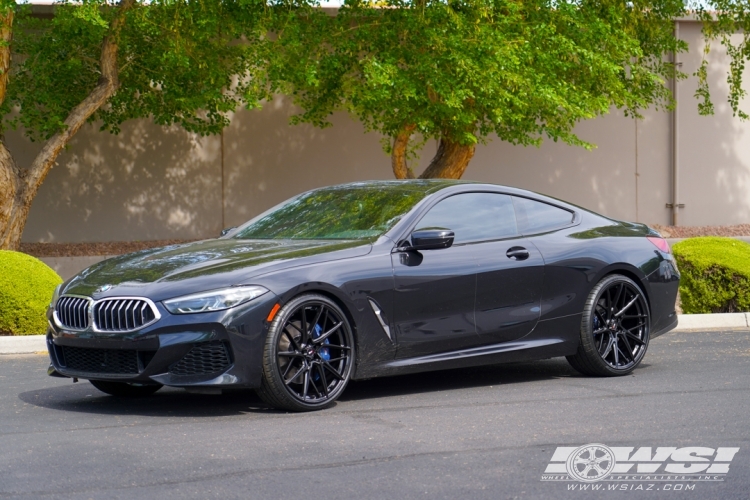 2020 BMW 8-Series with 22" Savini SVF06 in Gloss Black wheels