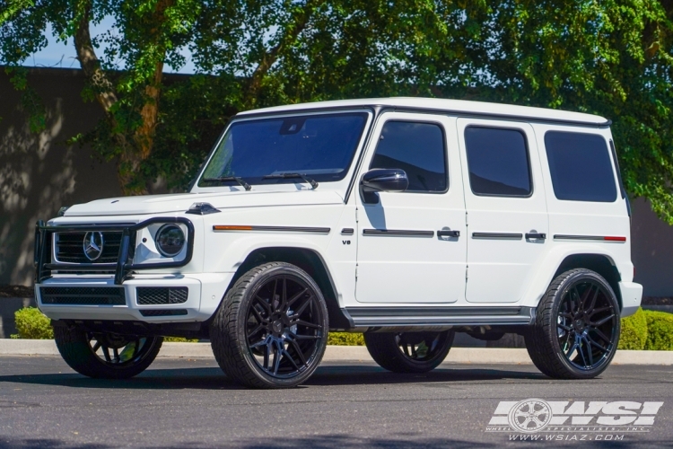 2021 Mercedes-Benz G-Class with 24" Giovanna Bogota in Gloss Black wheels