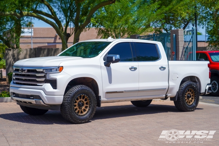 2022 Chevrolet Silverado 1500 with 18" Method Race Wheels MR305 NV in Bronze (Matte Black Lip) wheels