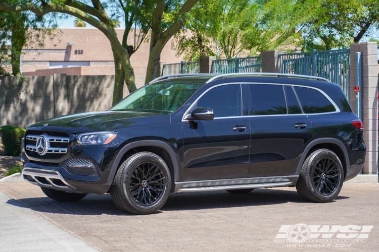 2020 Mercedes-Benz GLS/GL-Class with 20" Lexani Aries in Gloss Black wheels