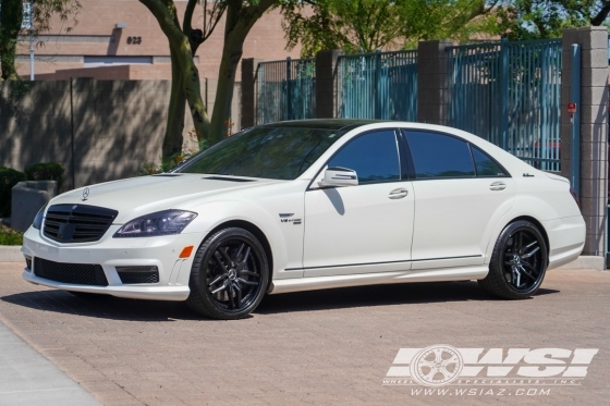 2012 Mercedes-Benz S-Class with 20" Niche Methos in Satin Black (Gloss Black Lip) wheels