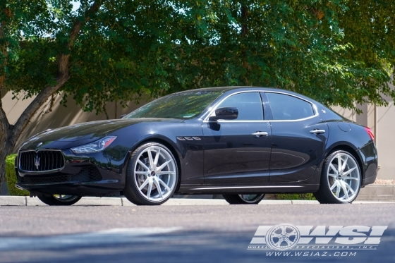 2015 Maserati Ghibli with 22" Gianelle Davalu in Machined Silver wheels