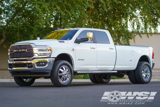 2020 Ram Pickup with 20" Fuel Maverick D536 (DL) in Chrome wheels