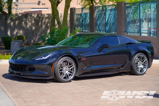 2019 Chevrolet Corvette with 19" MRR M024 in Gunmetal Machined wheels