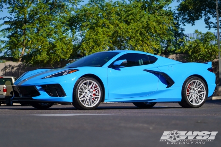 2022 Chevrolet Corvette with 20" Vossen HF-7 in Satin Silver (Custom Finish) wheels