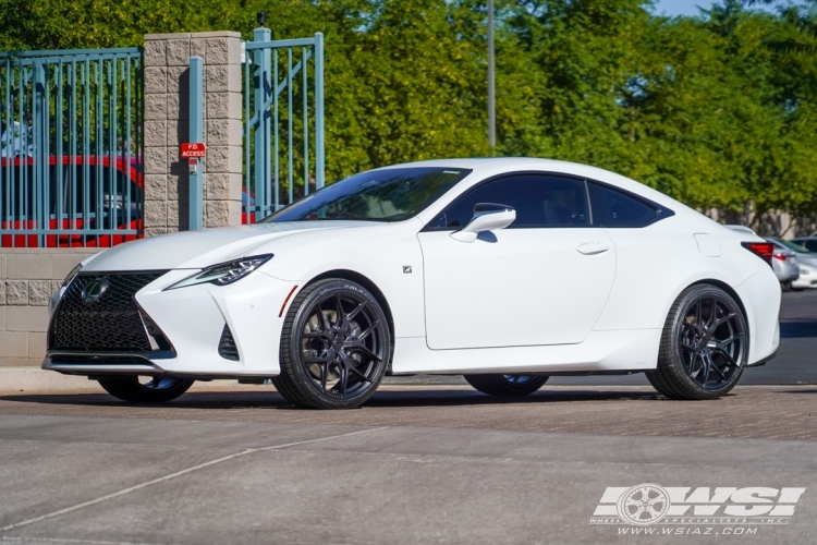 2019 Lexus RC with 20" Vossen HF-5 in Gloss Black wheels