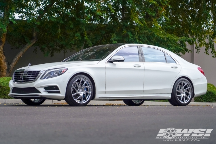 2017 Mercedes-Benz S-Class with 20" Lexani Senna in Chrome wheels