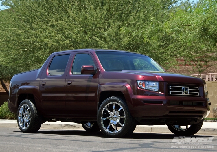 2007 Honda Ridgeline with 22" MKW M26 in Chrome (8-Lug) wheels