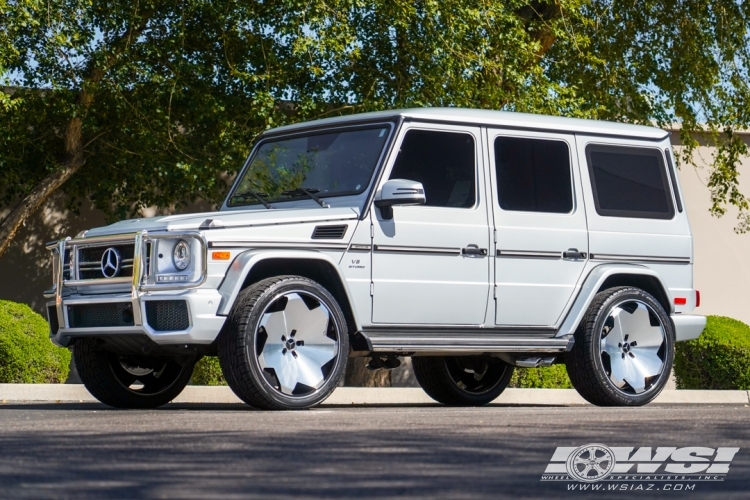 2018 Mercedes-Benz G-Class with 24" Giovanna Masiss in Gloss Black Machined wheels
