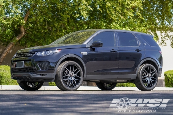 2019 Land Rover Discovery with 22" Giovanna Bogota in Gloss Black Machined wheels