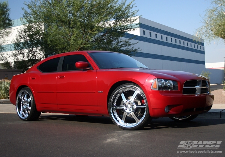 2006 Dodge Charger with 24" Giovanna Closeouts Gianelle Spezia-6 in Chrome wheels