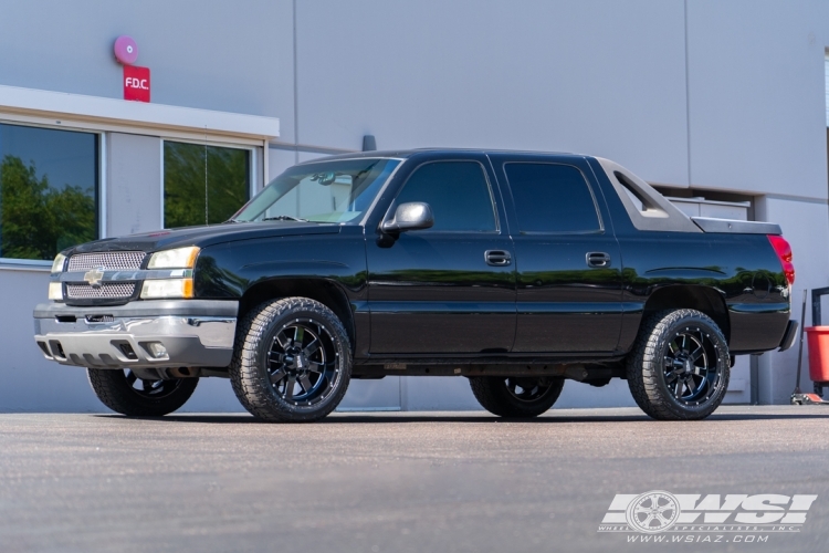 2024 Chevrolet Avalanche with 20" Moto Metal MO962 in Gloss Black Milled wheels