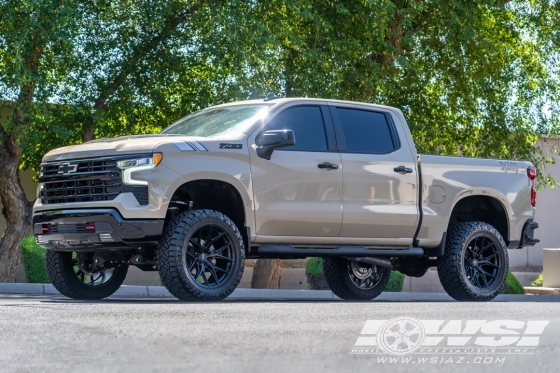 2022 Chevrolet Silverado 1500 with 22" Vossen HF6-4 in Satin Black wheels