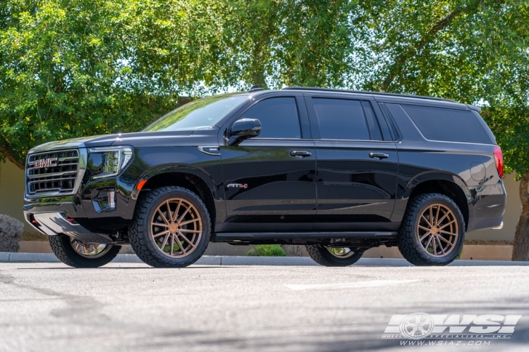 2023 GMC Yukon with 22" Ferrada FT1 in Brushed (Bronze Tint) wheels