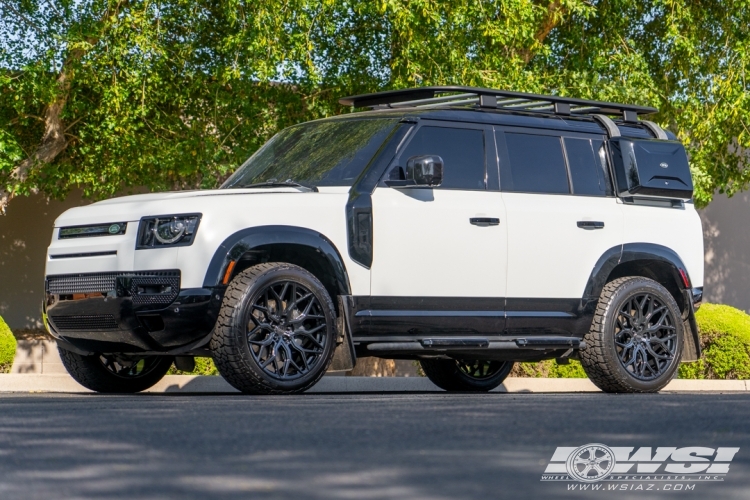 2020 Land Rover Defender with 22" Vossen HF-2 in Gloss Black (Custom Finish) wheels