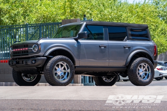 2023 Ford Bronco with 20" Fuel Maverick D536 in Chrome wheels