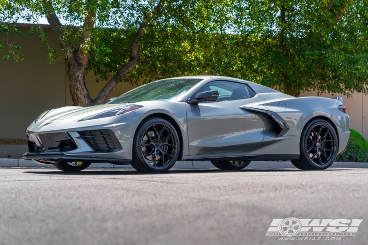 2023 Chevrolet Corvette with 21" Avant Garde M580R in Gloss Black wheels